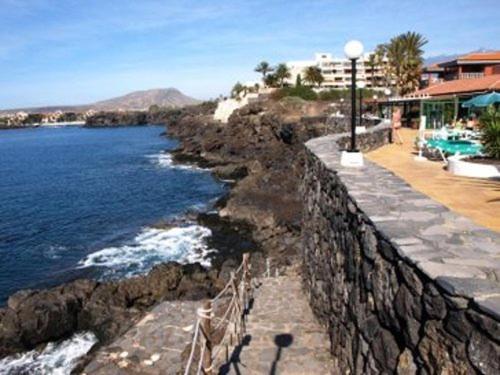 Cozy Apartment Tenerife South Wifi & Pool Costa del Silencio Exterior foto